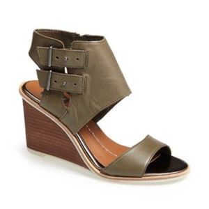 DV Dolce Vita Cambria Olive Wedge Sandal - 7.5